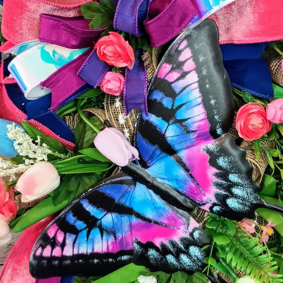 Spring Tulip Swag for Front Door, Spring Wreath, Butterfly Swag, Tulip Swag - Picture 7 of 7